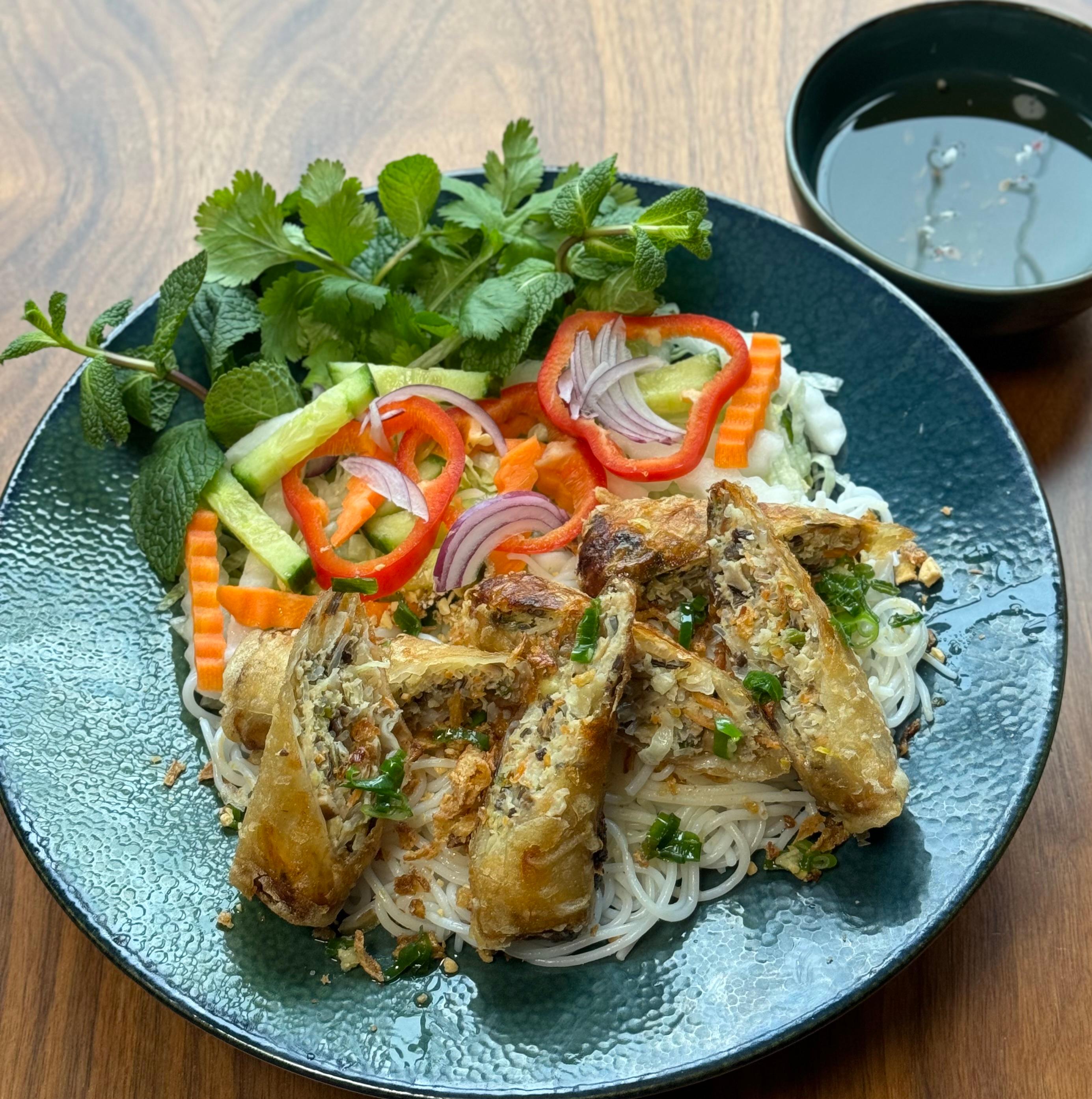 24. Bun Cha Gio Viet Nam