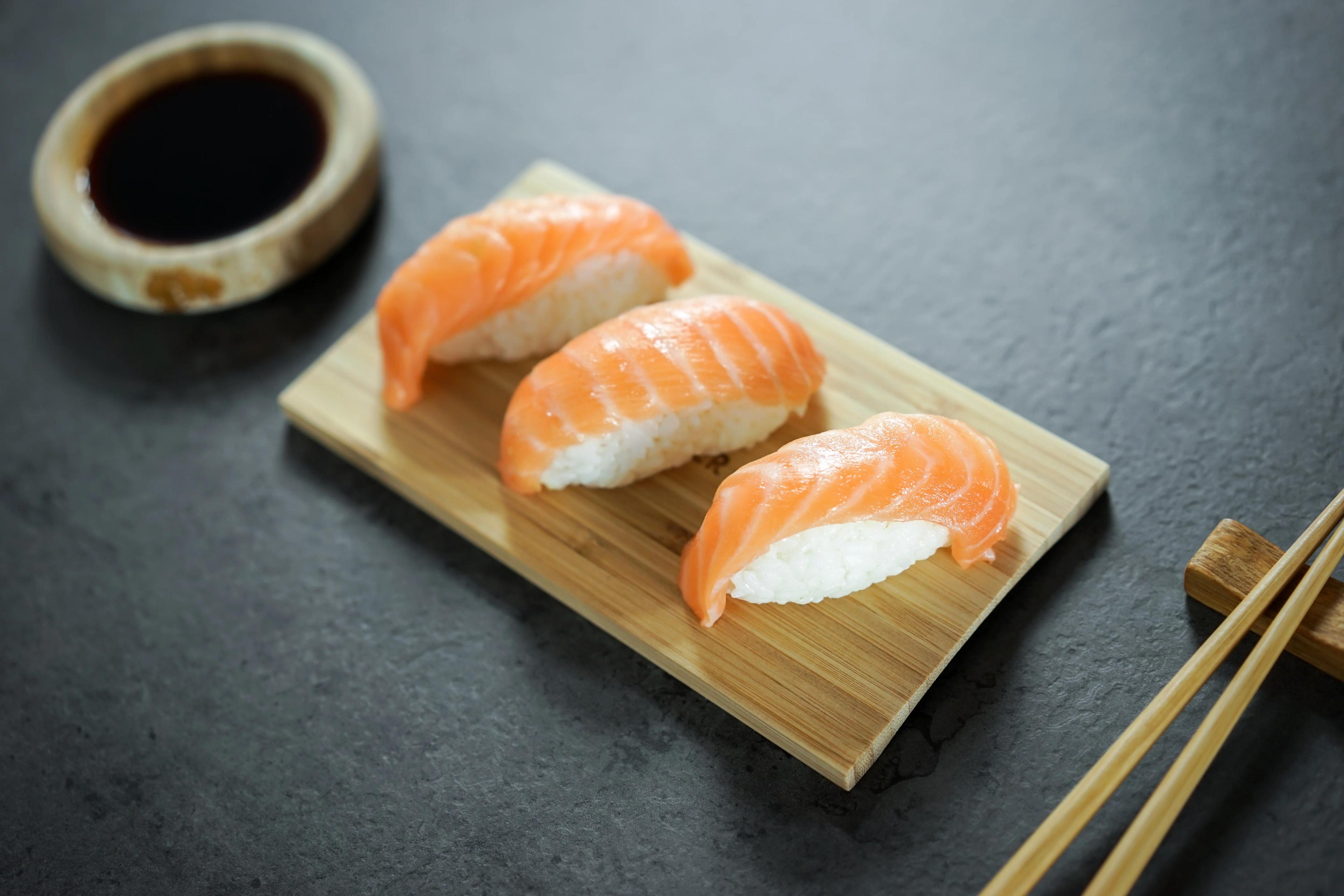Nigiri (2 Stück)