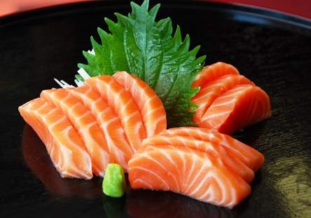 Sashimi – Vietnamesische Gerichte bei Thai Binh Asia